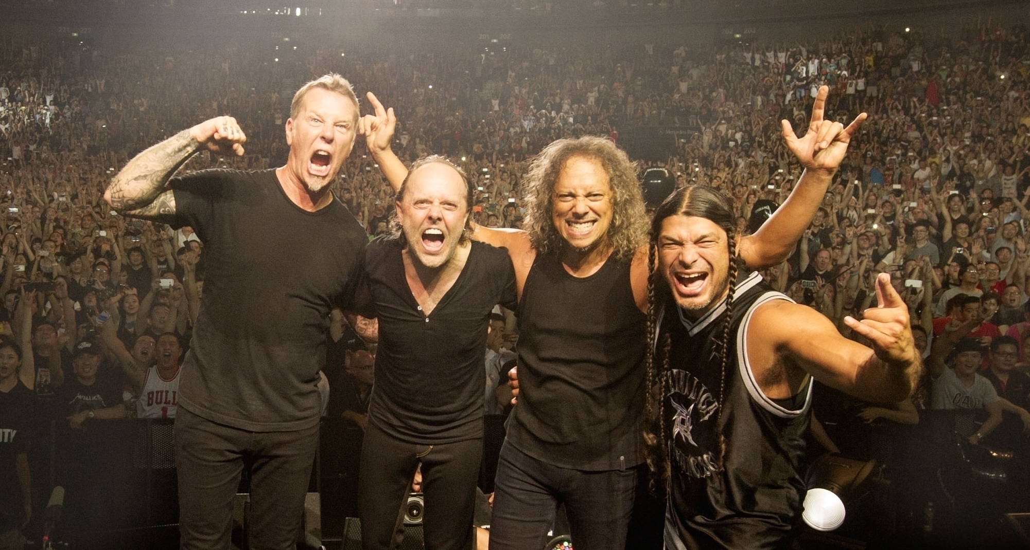 Metallica confirma su asistencia al baile del 15 de agosto